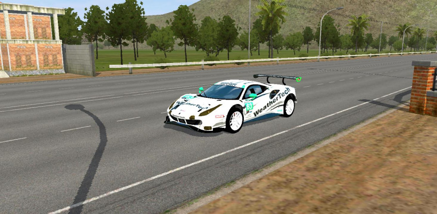 Mobil Ferrari 488 GT3 (2018)