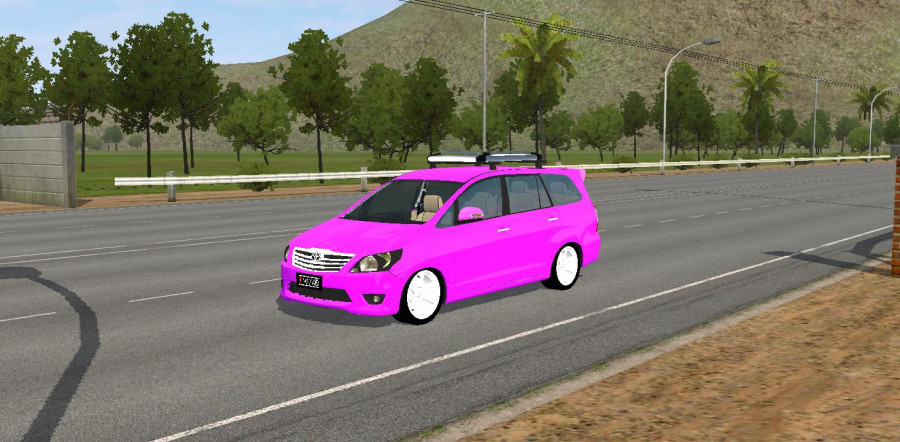 Toyota Kijang Innova 2013